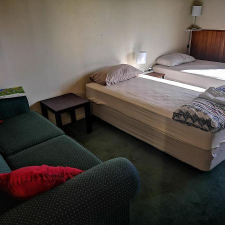 Mountain Jade Backpackers,Private Rooms & Studios Hokitika Bagian luar foto