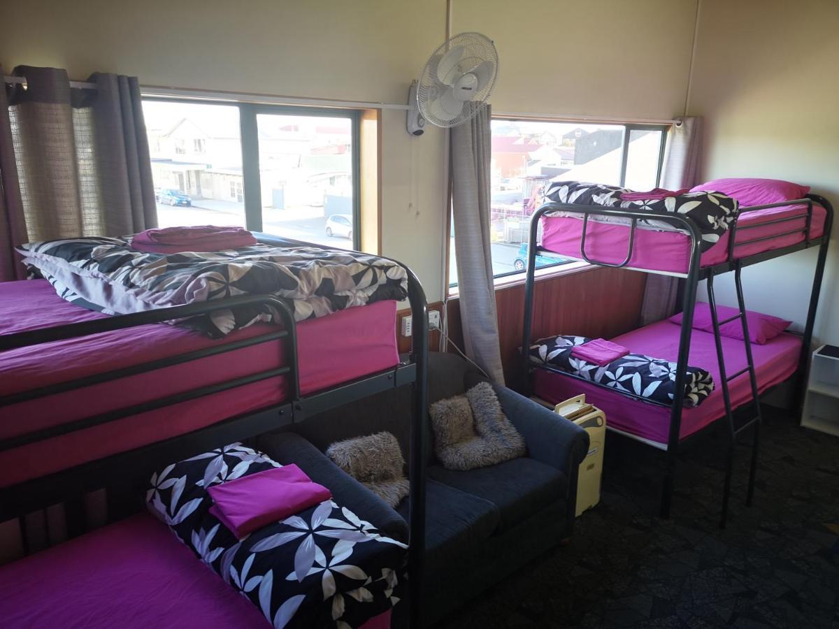 Mountain Jade Backpackers,Private Rooms & Studios Hokitika Bagian luar foto