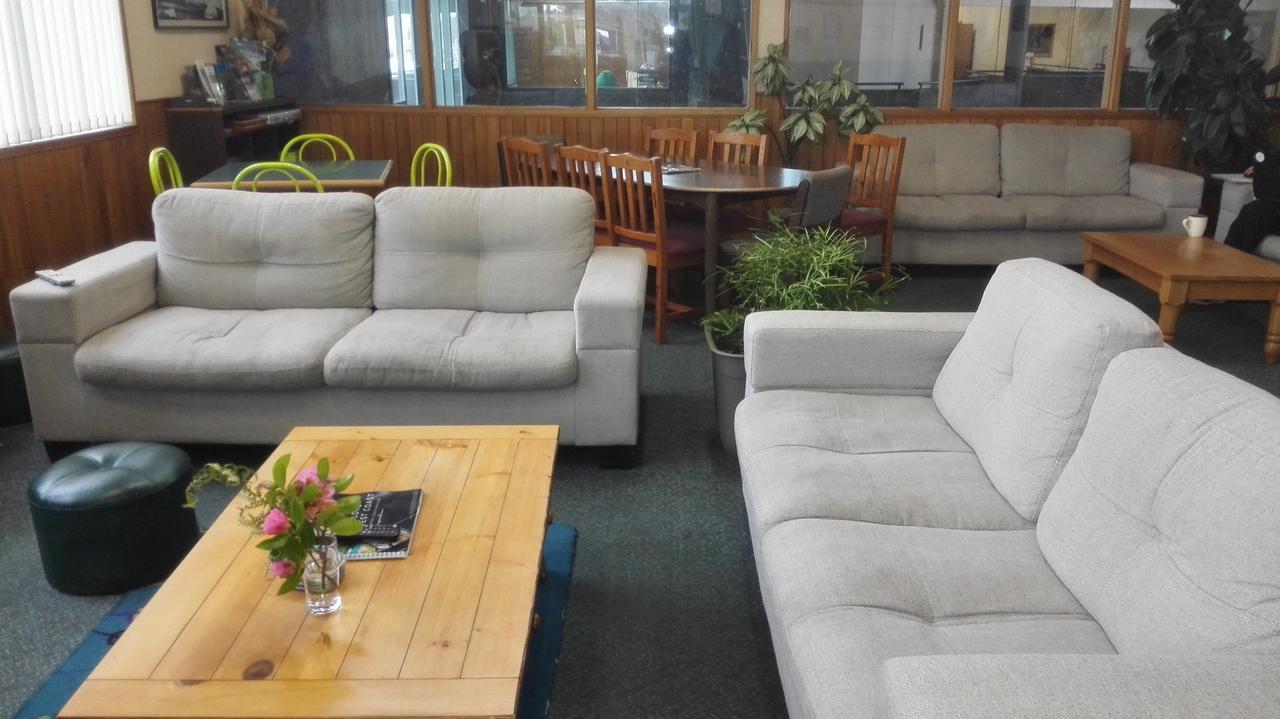 Mountain Jade Backpackers,Private Rooms & Studios Hokitika Bagian luar foto