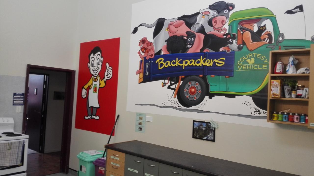 Mountain Jade Backpackers,Private Rooms & Studios Hokitika Bagian luar foto