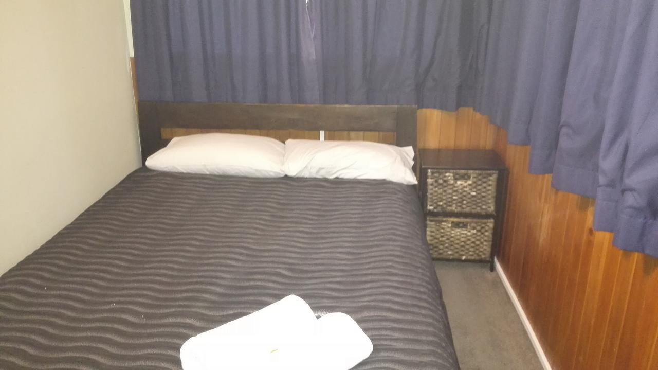 Mountain Jade Backpackers,Private Rooms & Studios Hokitika Ruang foto