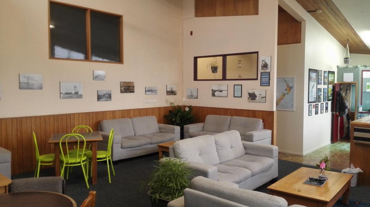 Mountain Jade Backpackers,Private Rooms & Studios Hokitika Bagian luar foto