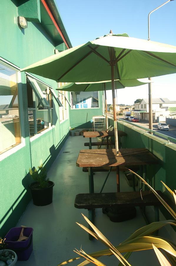 Mountain Jade Backpackers,Private Rooms & Studios Hokitika Bagian luar foto